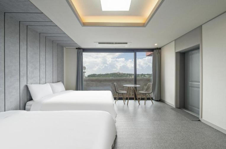 Hotel Haru Seogwipo Exterior photo